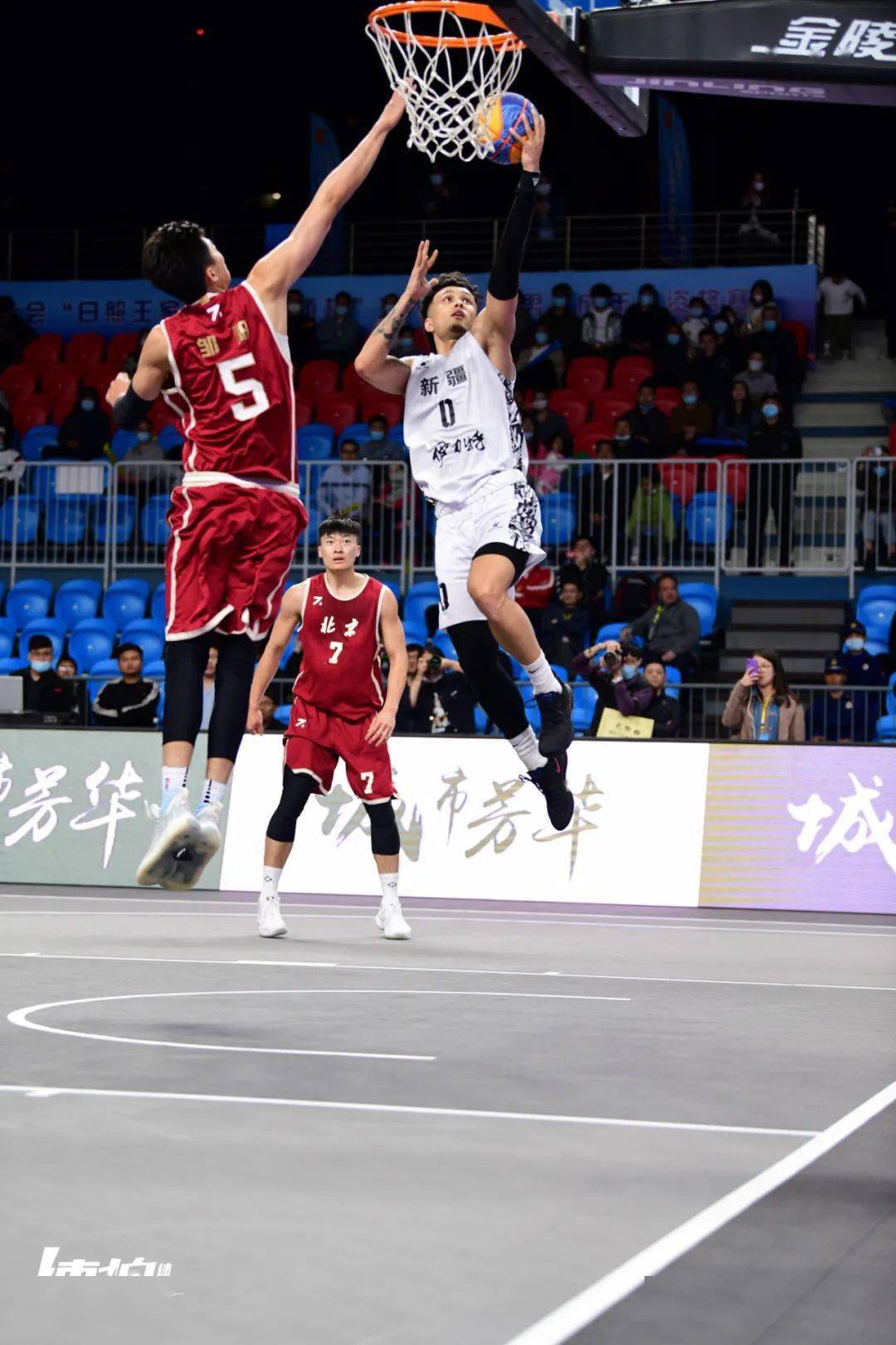 体育频道直播，体育直播新视界：现场直击精彩纷呈