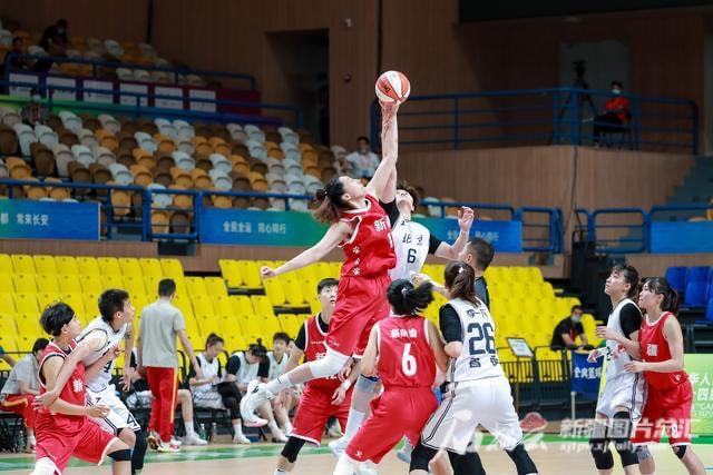 体育篮球直播新疆，新疆篮球赛场直击：实时直播全解析