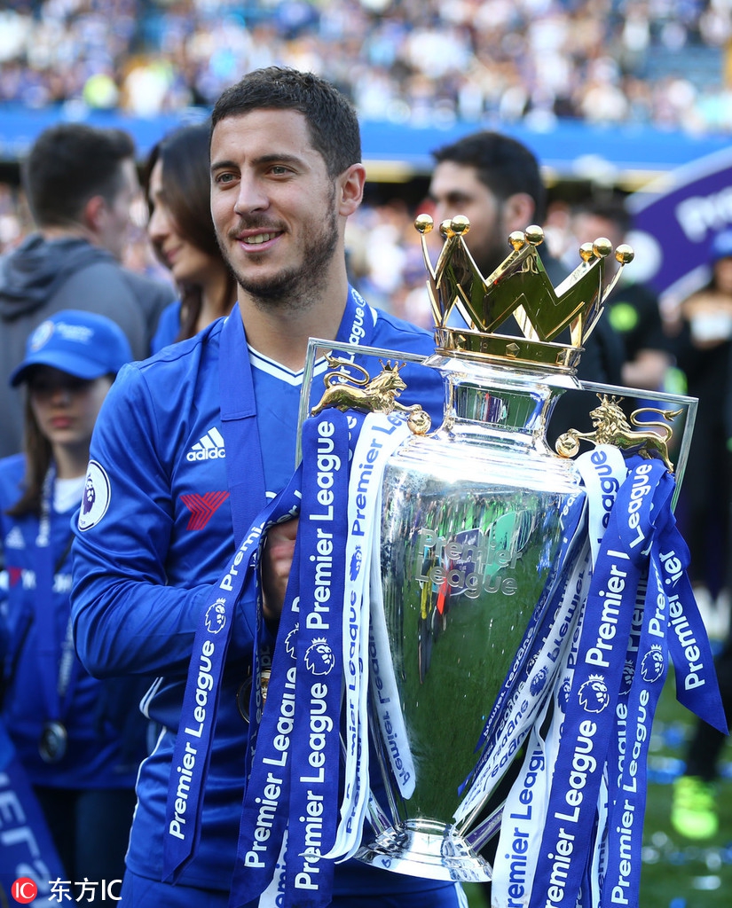 球王直播体育直播 @掌握巅峰：足球传奇的现场直播盛宴