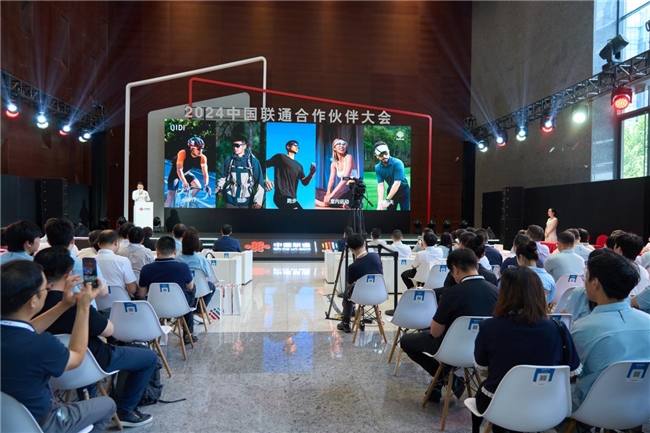 奋进体育直播 @突破未来：体育直播引领新纪元